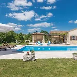 Awesome In Tatil Evi Pazin