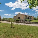 Awesome In Tatil Evi Pazin