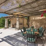 Tatil Evi Awesome In Pazin